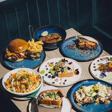 Cos Zydowska 33 Poznaň